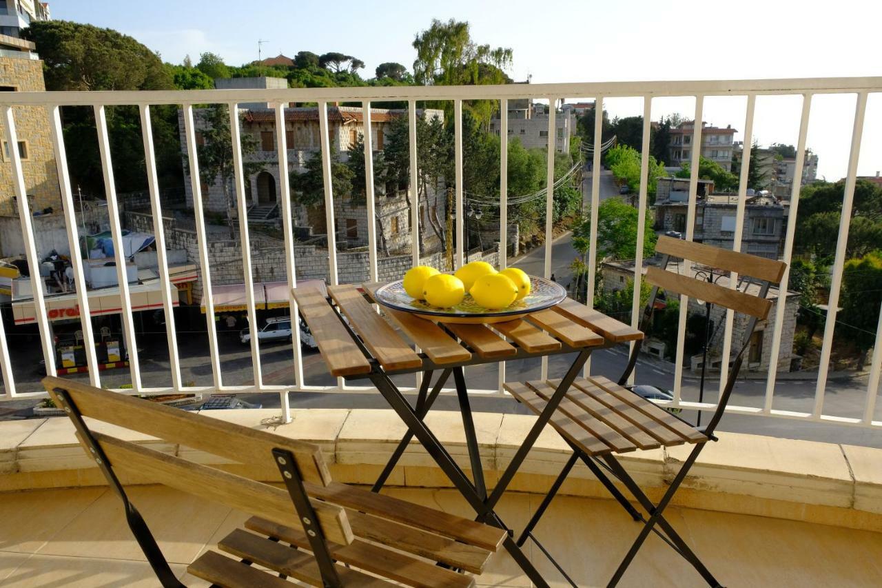 Hotel Wakim Броумана Екстериор снимка