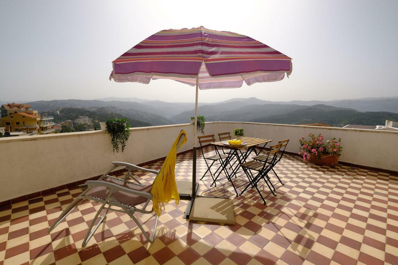 Hotel Wakim Броумана Екстериор снимка